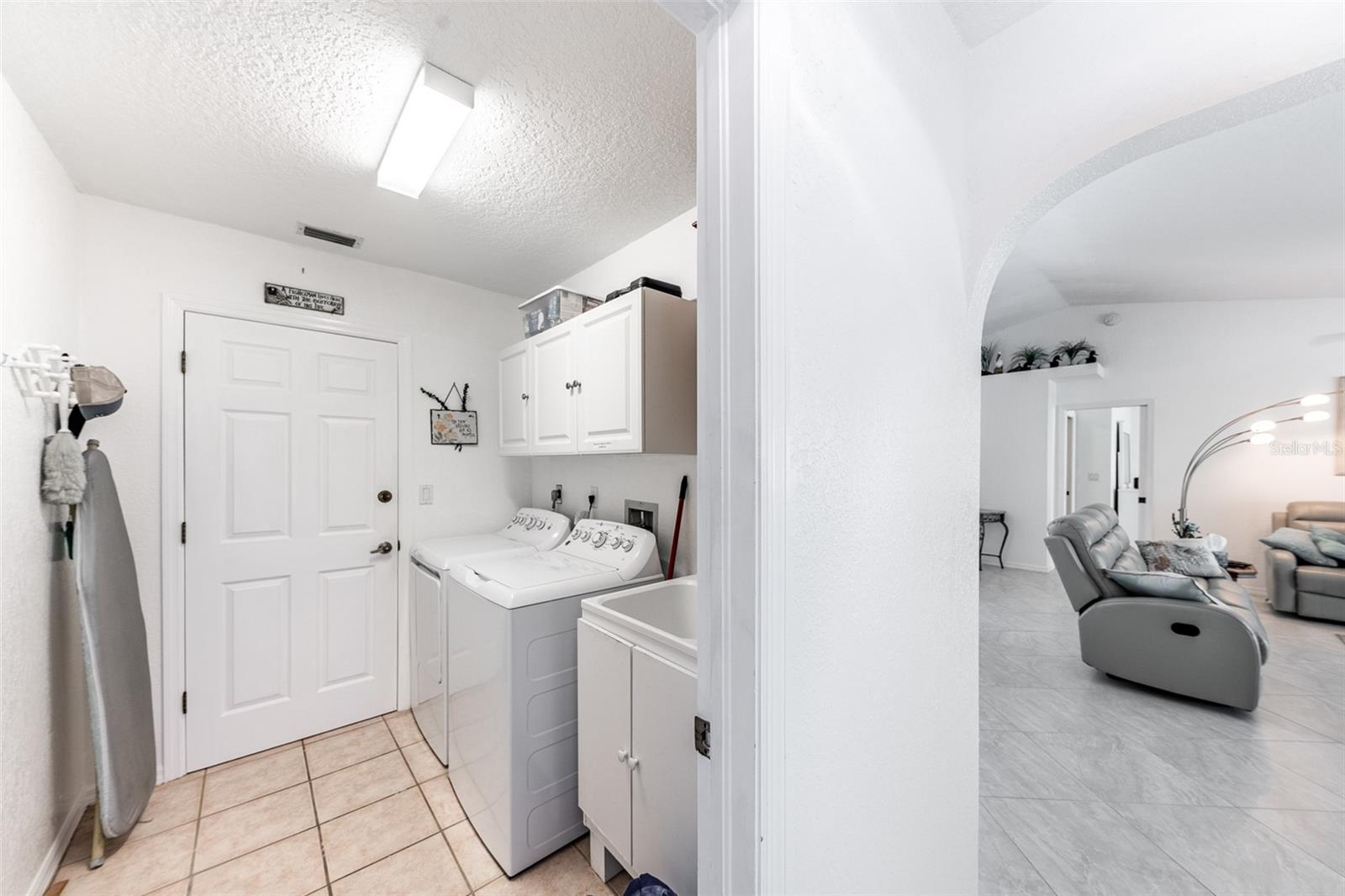 PUNTA GORDA ISLES SEC 18 - Residential