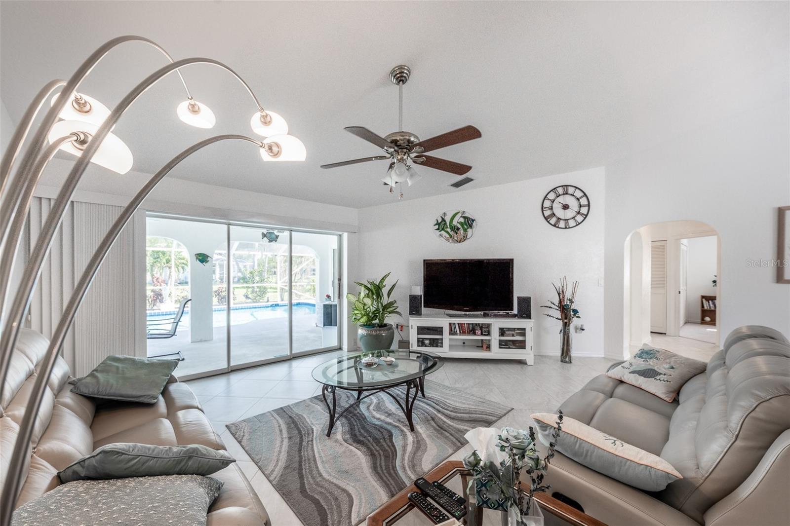 PUNTA GORDA ISLES SEC 18 - Residential