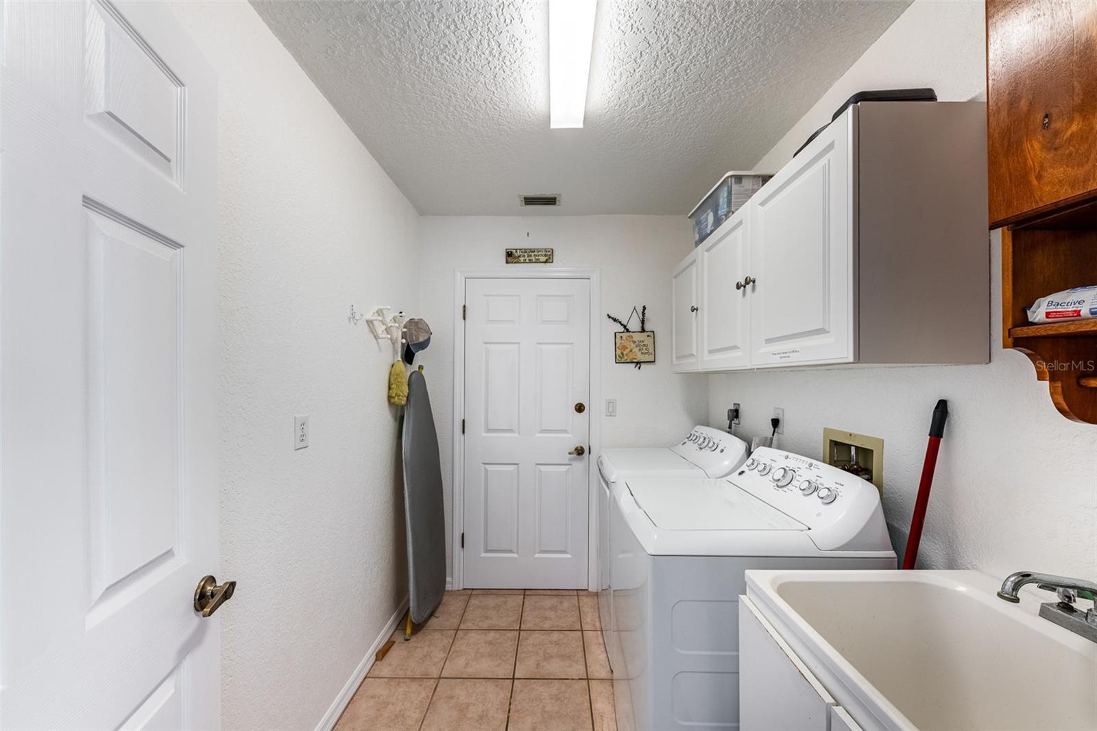 PUNTA GORDA ISLES SEC 18 - Residential