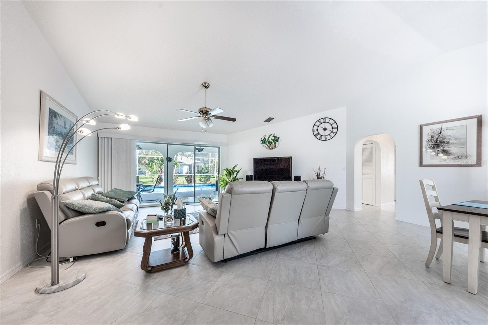 PUNTA GORDA ISLES SEC 18 - Residential