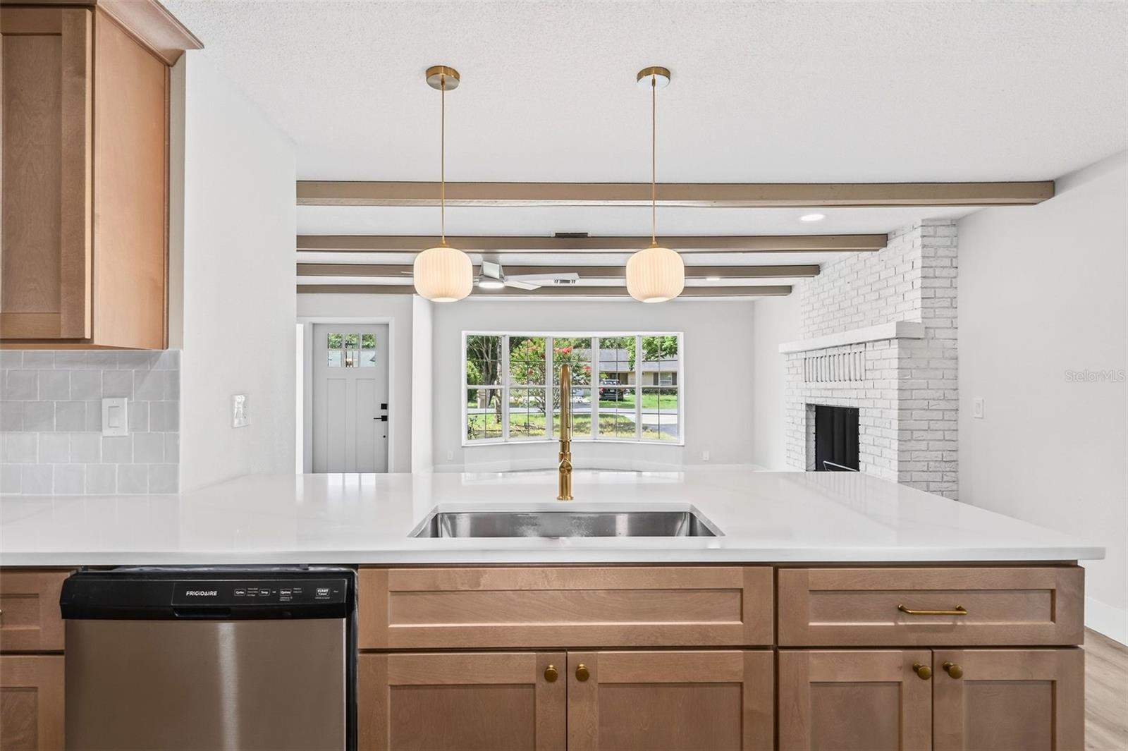 SILVER BEACH HEIGHTS - Residential
