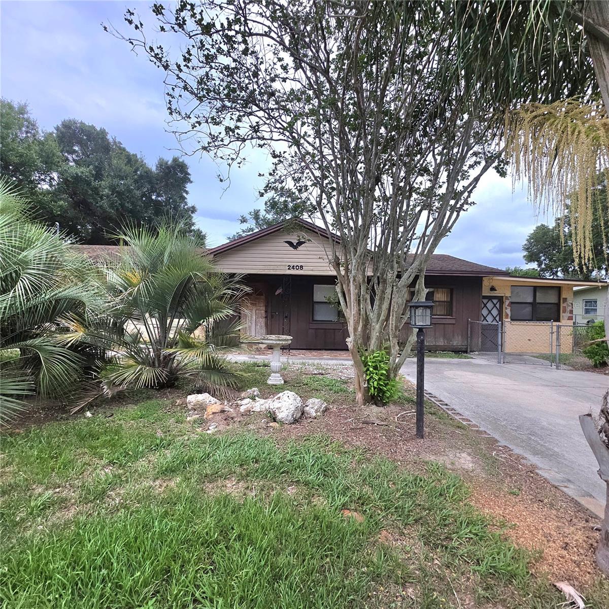 Highest and best by 6/18/26. Love the idea of living near the water without paying waterfront prices? This long-time family home, cherished since 1973, offers a rare opportunity to own a sprawling 3-bedroom bedroom 1.5 bathroom home in Northwest Winter Haven. Enjoy being just a block from a public park and only minutes from a neighborhood boat ramp providing access to Lake Howard and the famous Chain of Lakes. With over 1,600 square feet, bonus spaces, and a large yard, the possibilities are endless. Cash or Renovation Loan financing makes this a fantastic opportunity for buyers looking to add their personal touch and create a home to enjoy for generations.