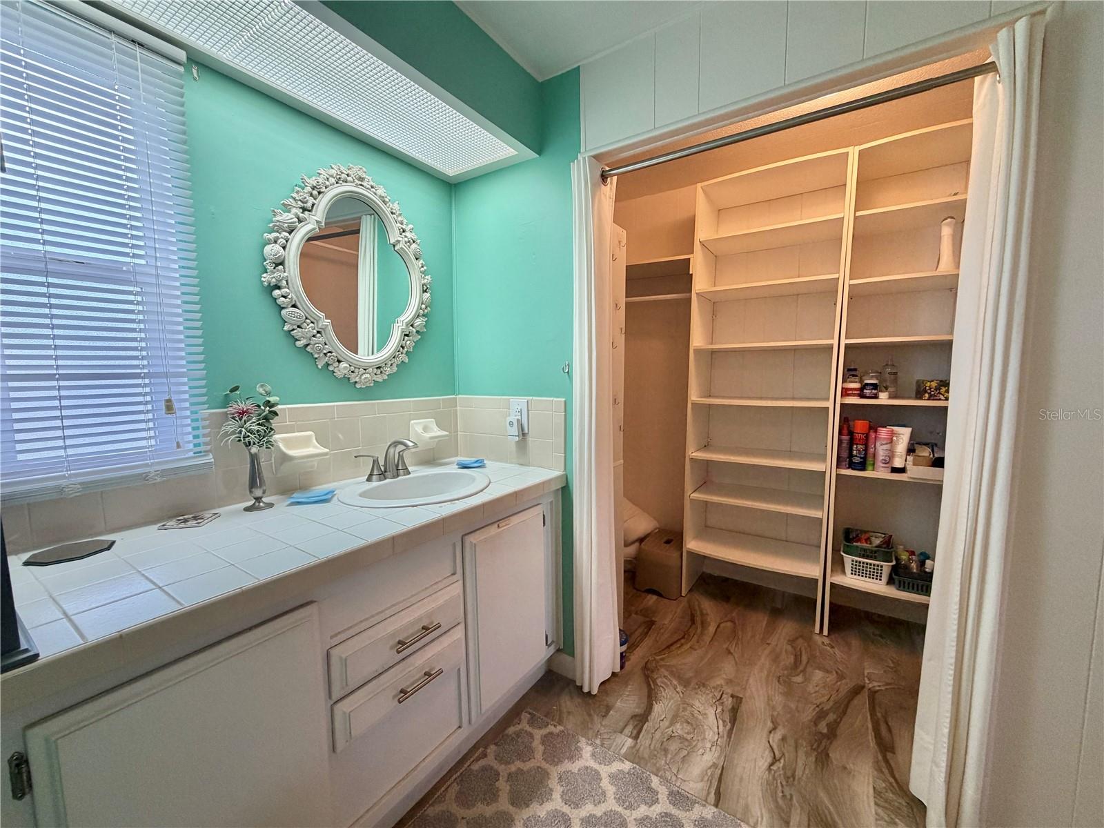 HAWTHORNE AT LEESBURG A COOP - Residential