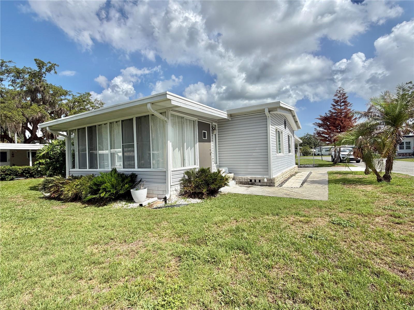 HAWTHORNE AT LEESBURG A COOP - Residential