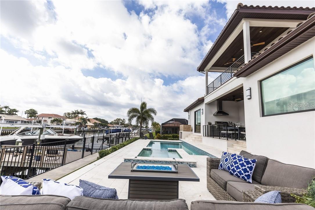 VENETIAN ISLES - Residential