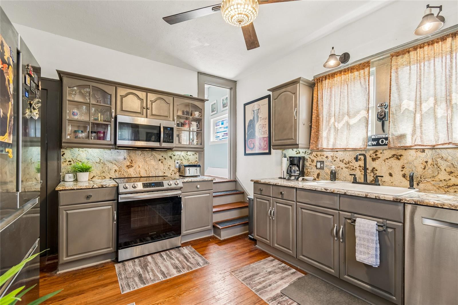 OAKHURST - Residential