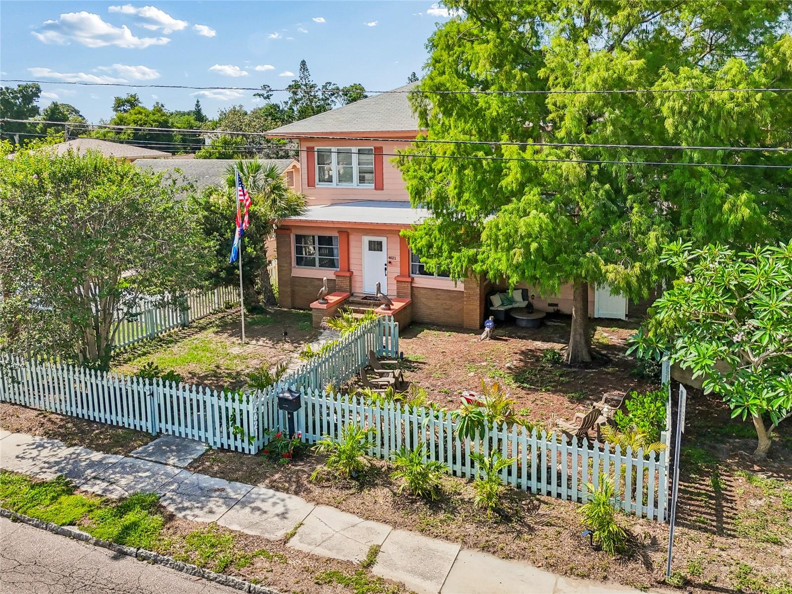 OAKHURST - Residential