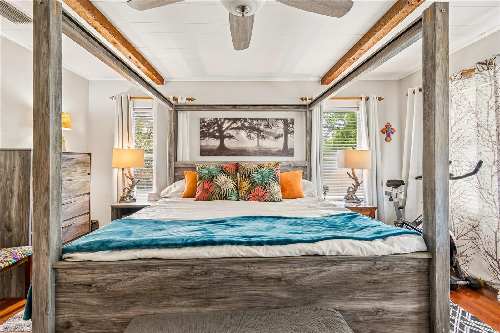 OAKHURST - Residential