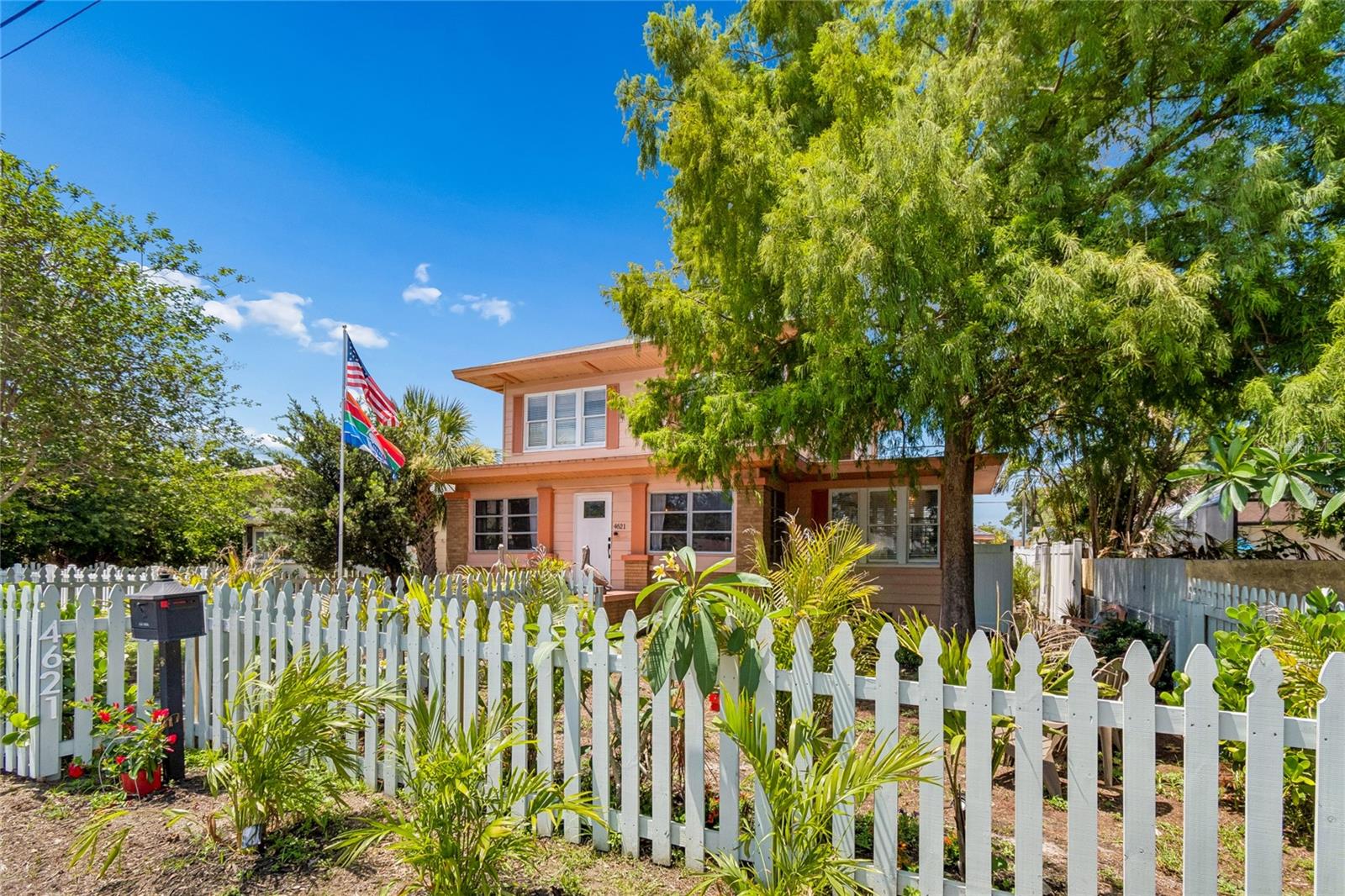 OAKHURST - Residential