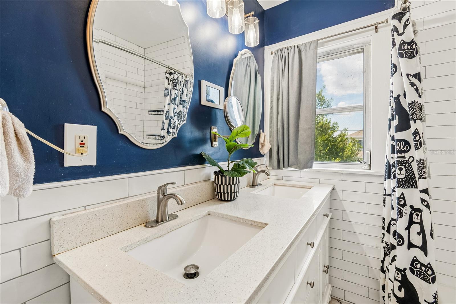OAKHURST - Residential