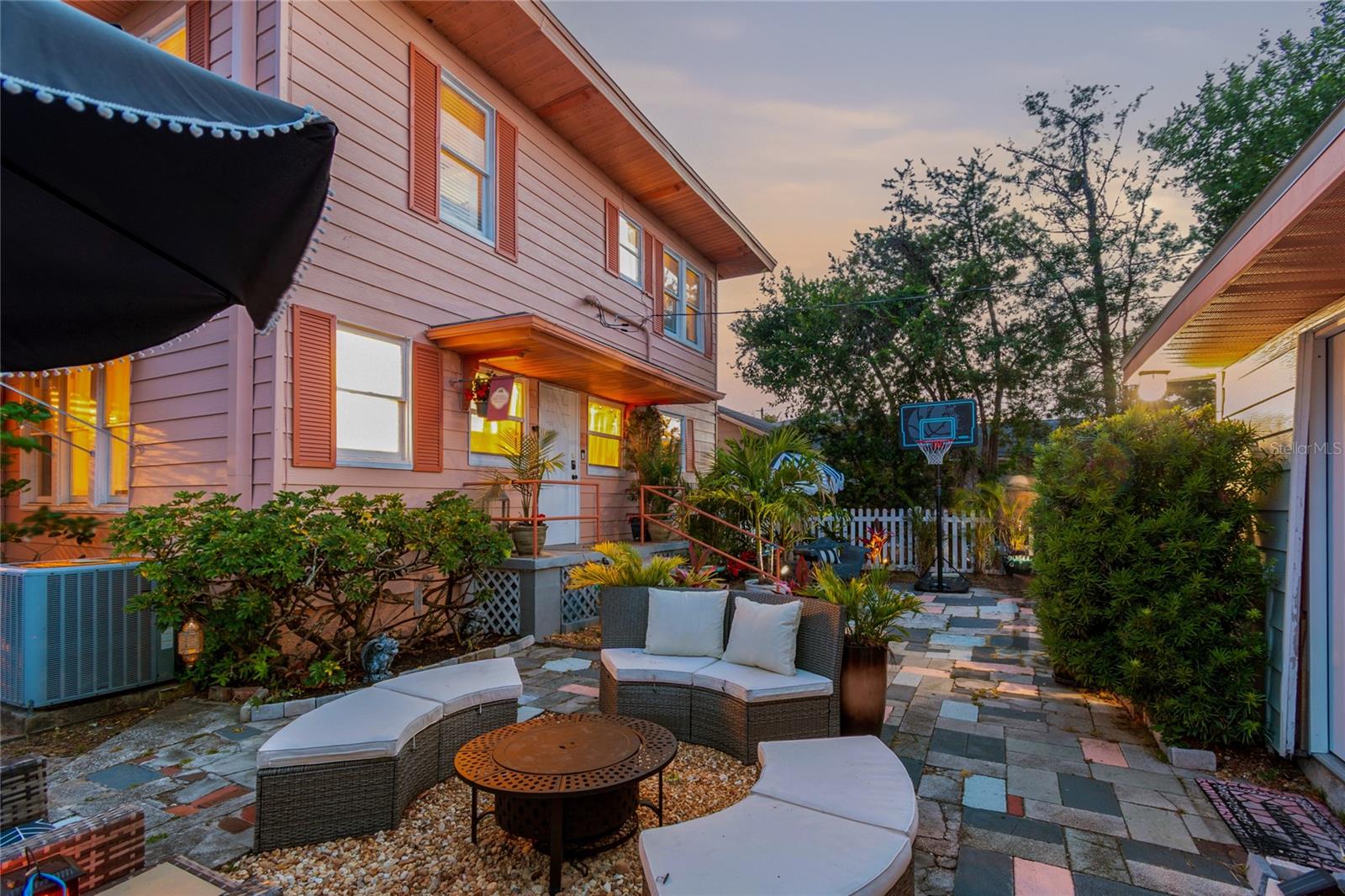 OAKHURST - Residential