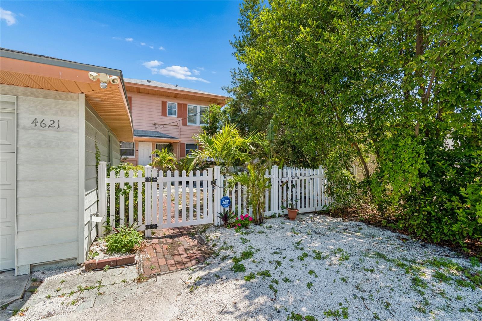 OAKHURST - Residential