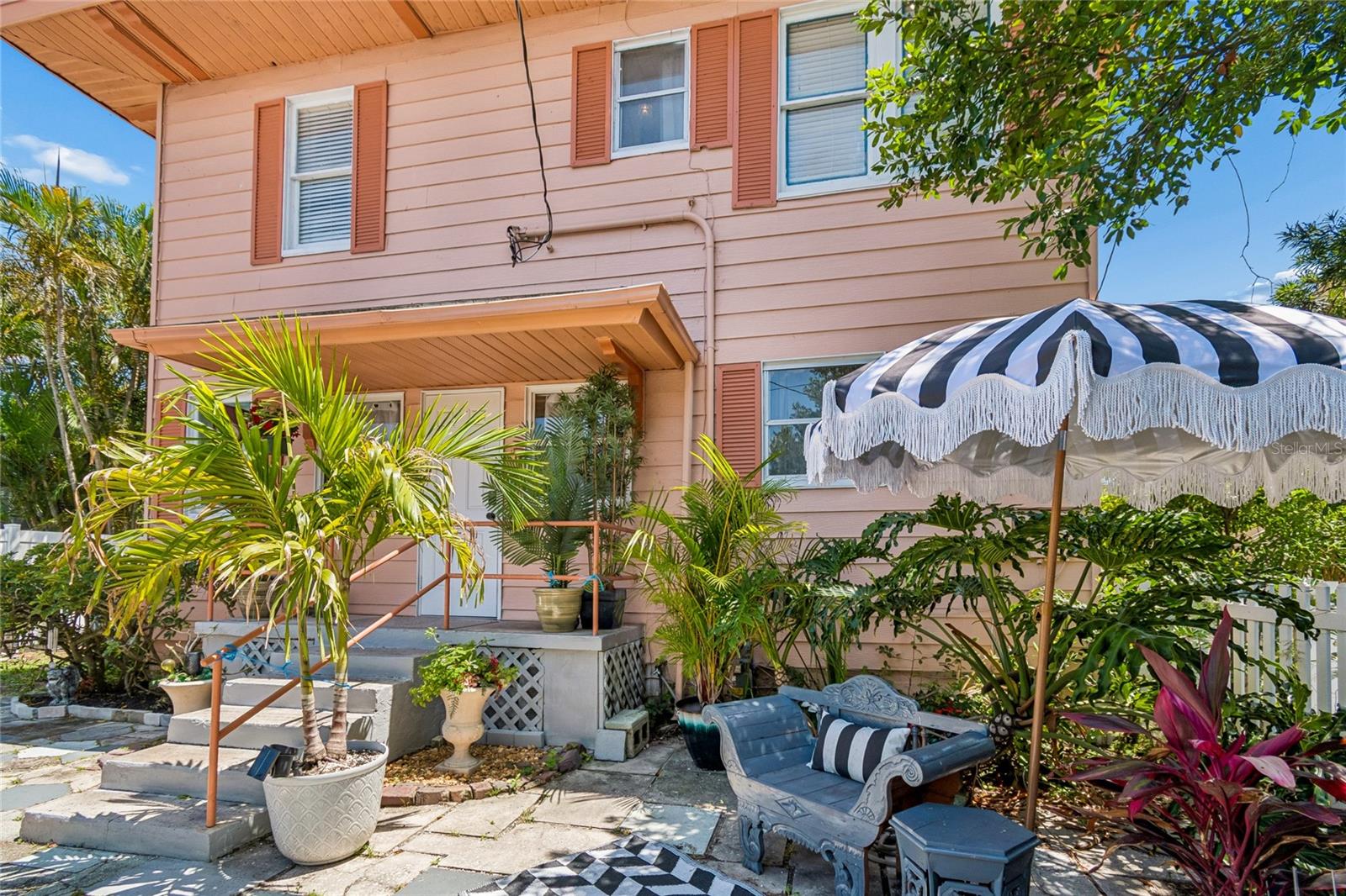 OAKHURST - Residential
