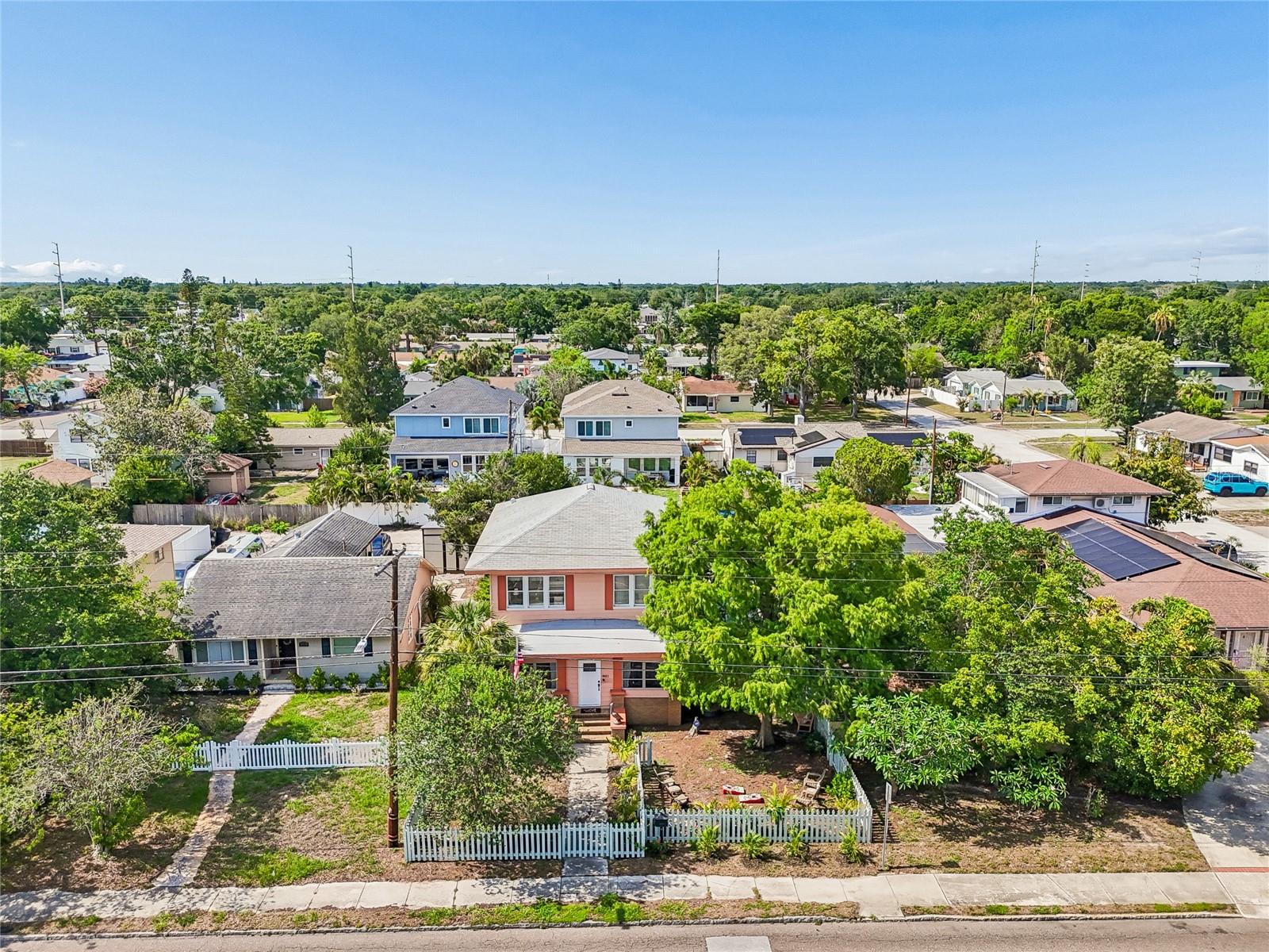 OAKHURST - Residential