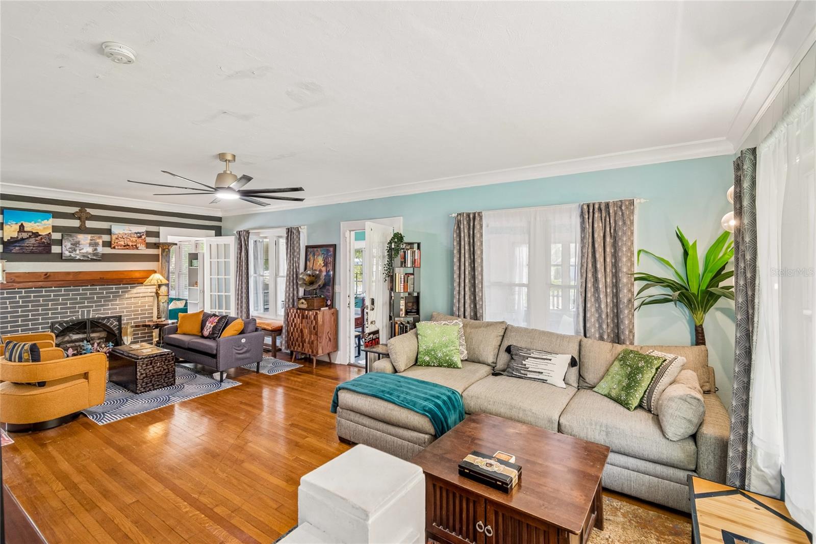 OAKHURST - Residential