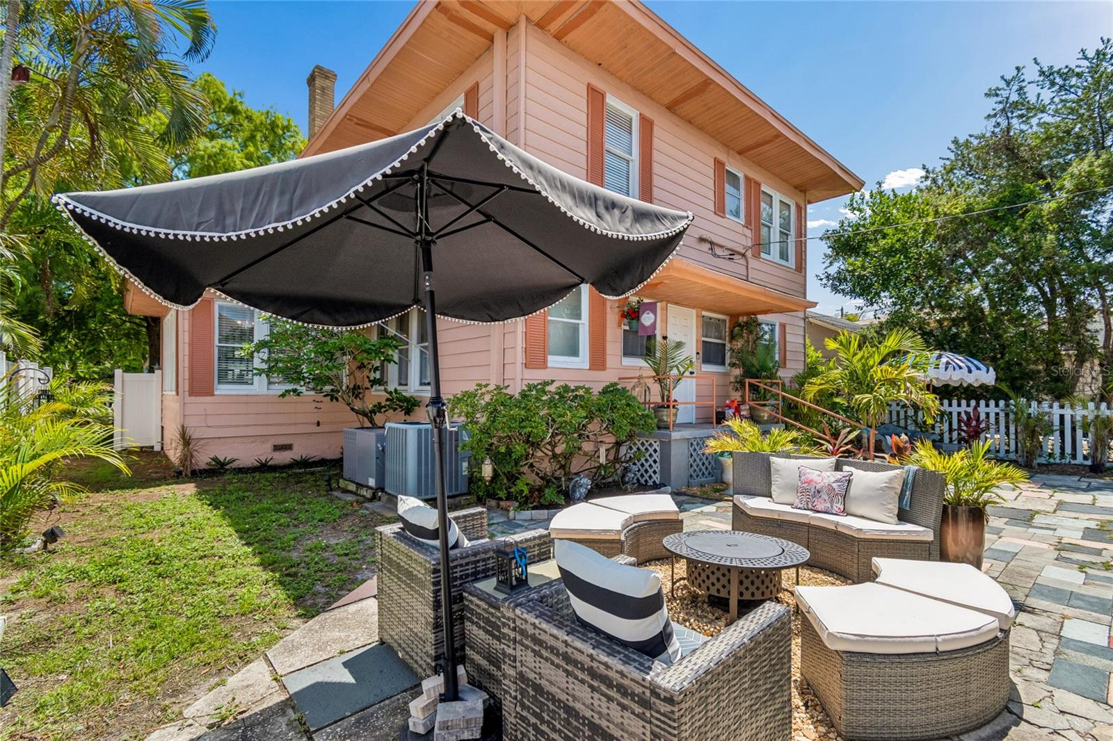 OAKHURST - Residential