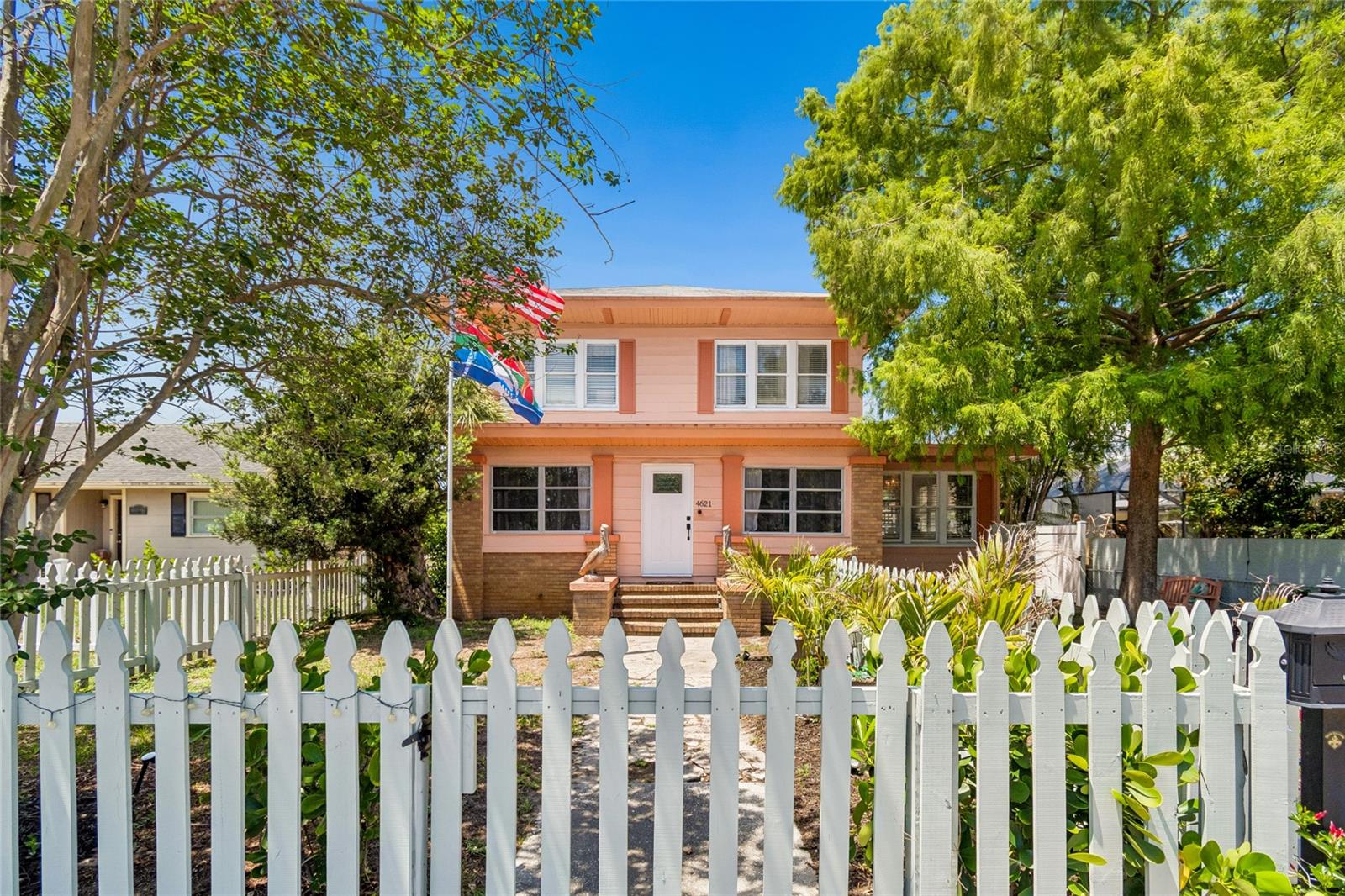 OAKHURST - Residential