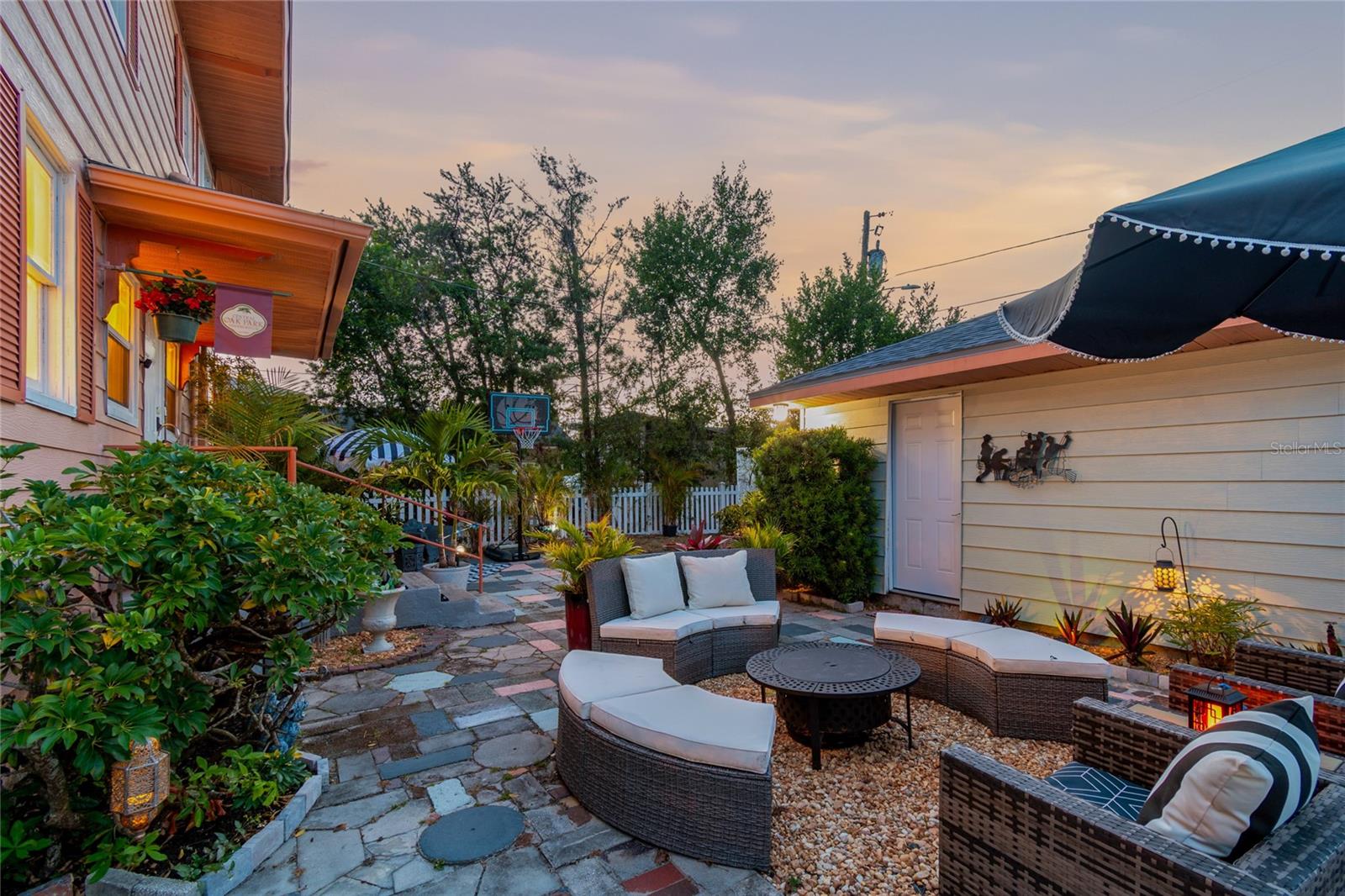 OAKHURST - Residential