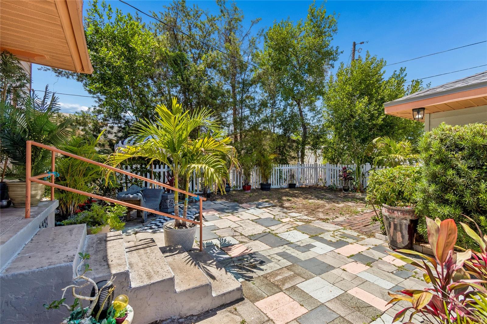 OAKHURST - Residential