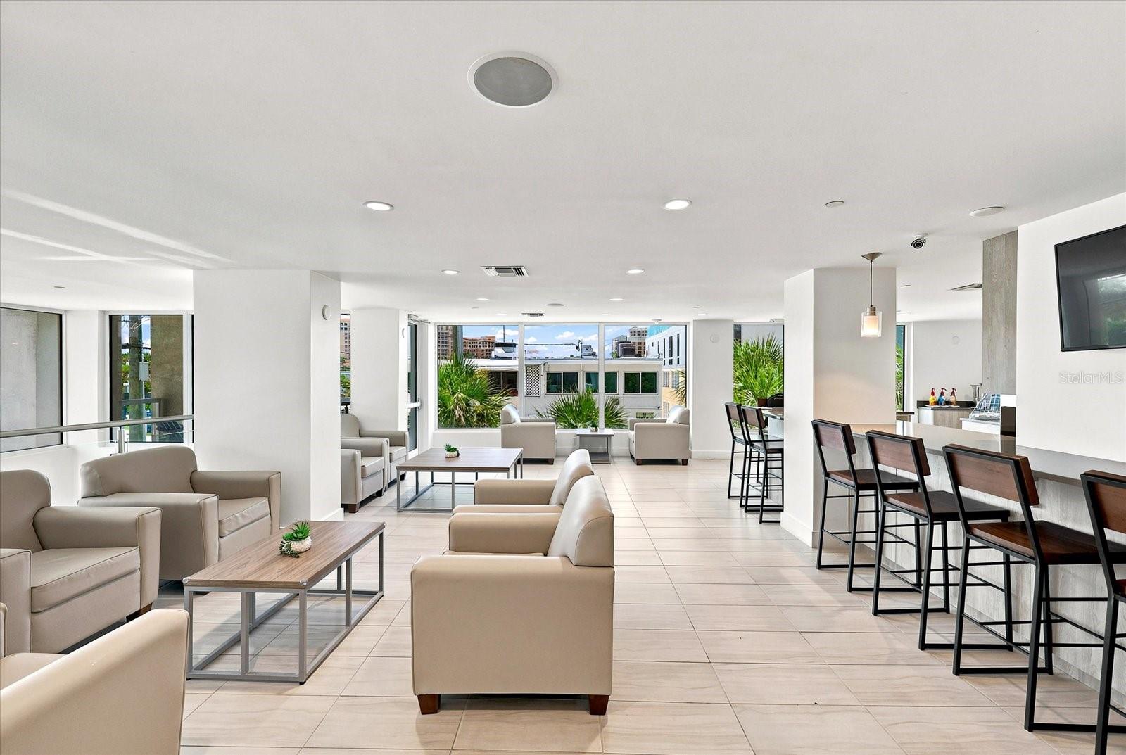AVALON CLUB RESORT CONDO - Residential