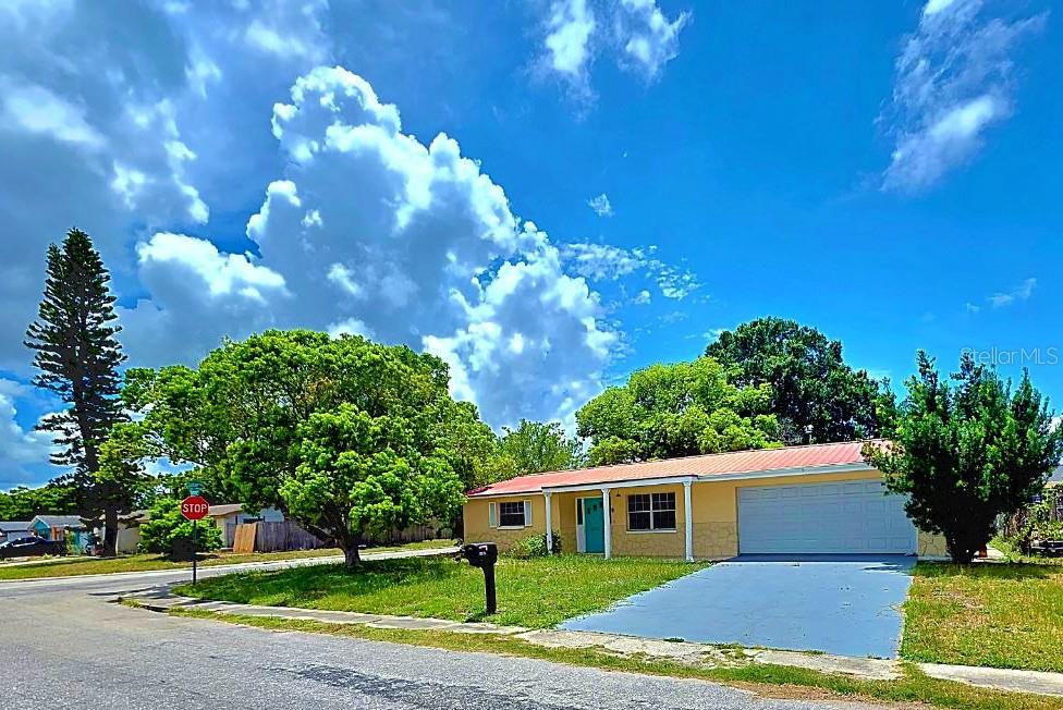 HOLIDAY LAKE ESTATES - Residential