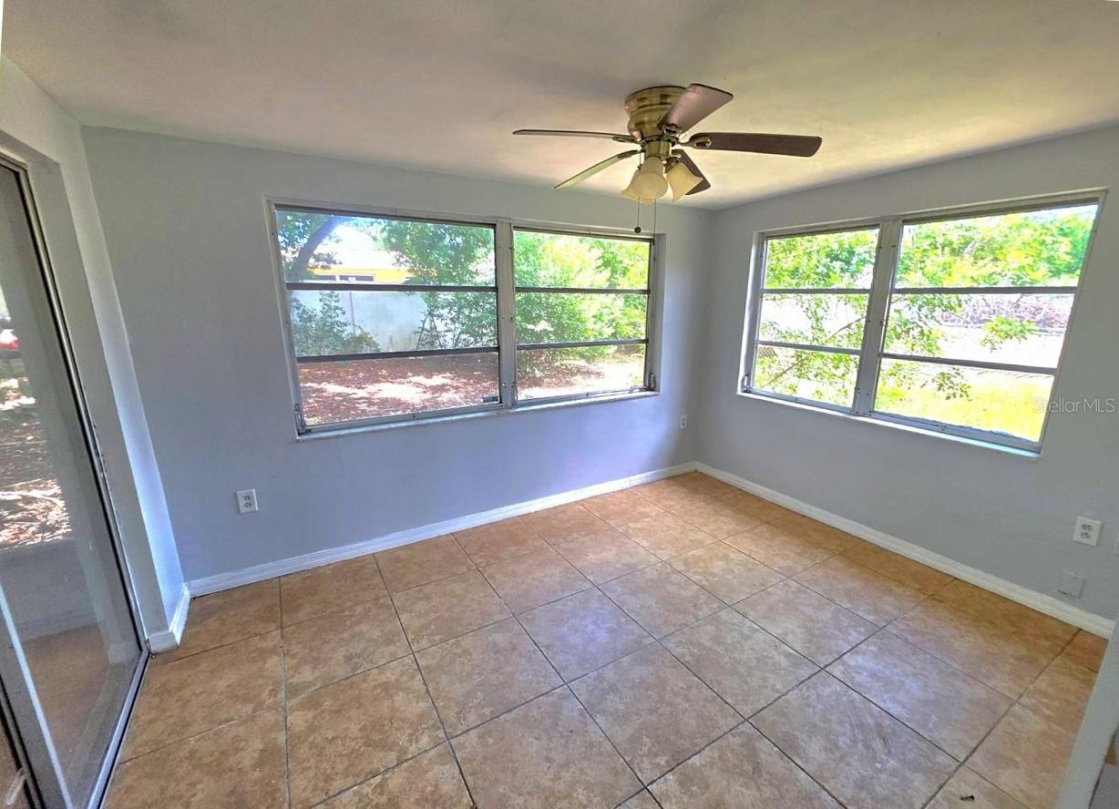 HOLIDAY LAKE ESTATES - Residential