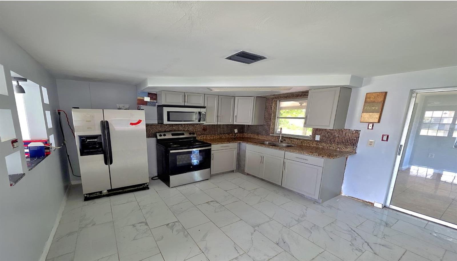 HOLIDAY LAKE ESTATES - Residential
