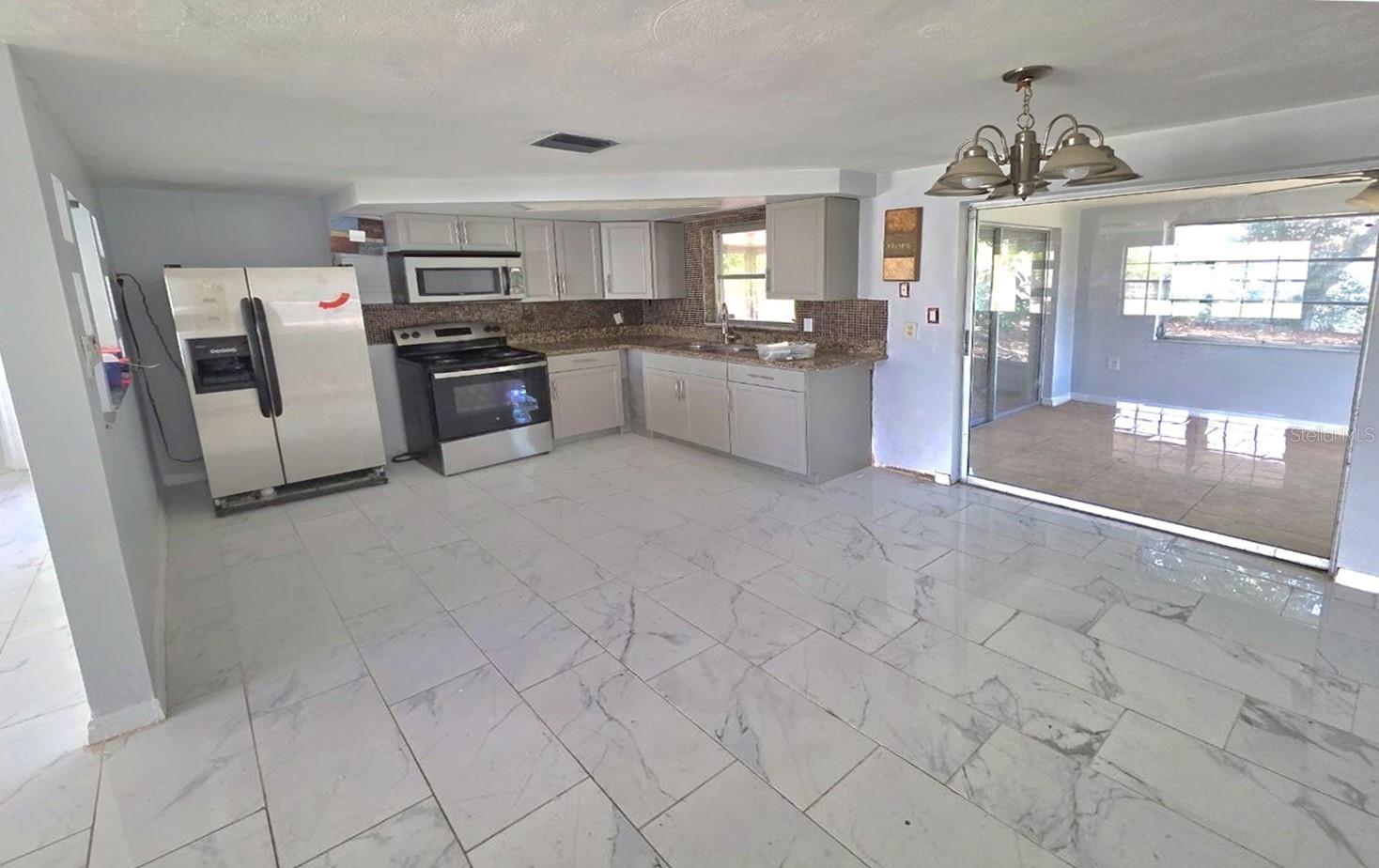 HOLIDAY LAKE ESTATES - Residential