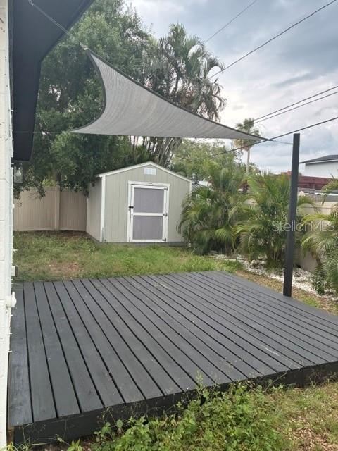 SHOREACRES CENTER - Residential Lease