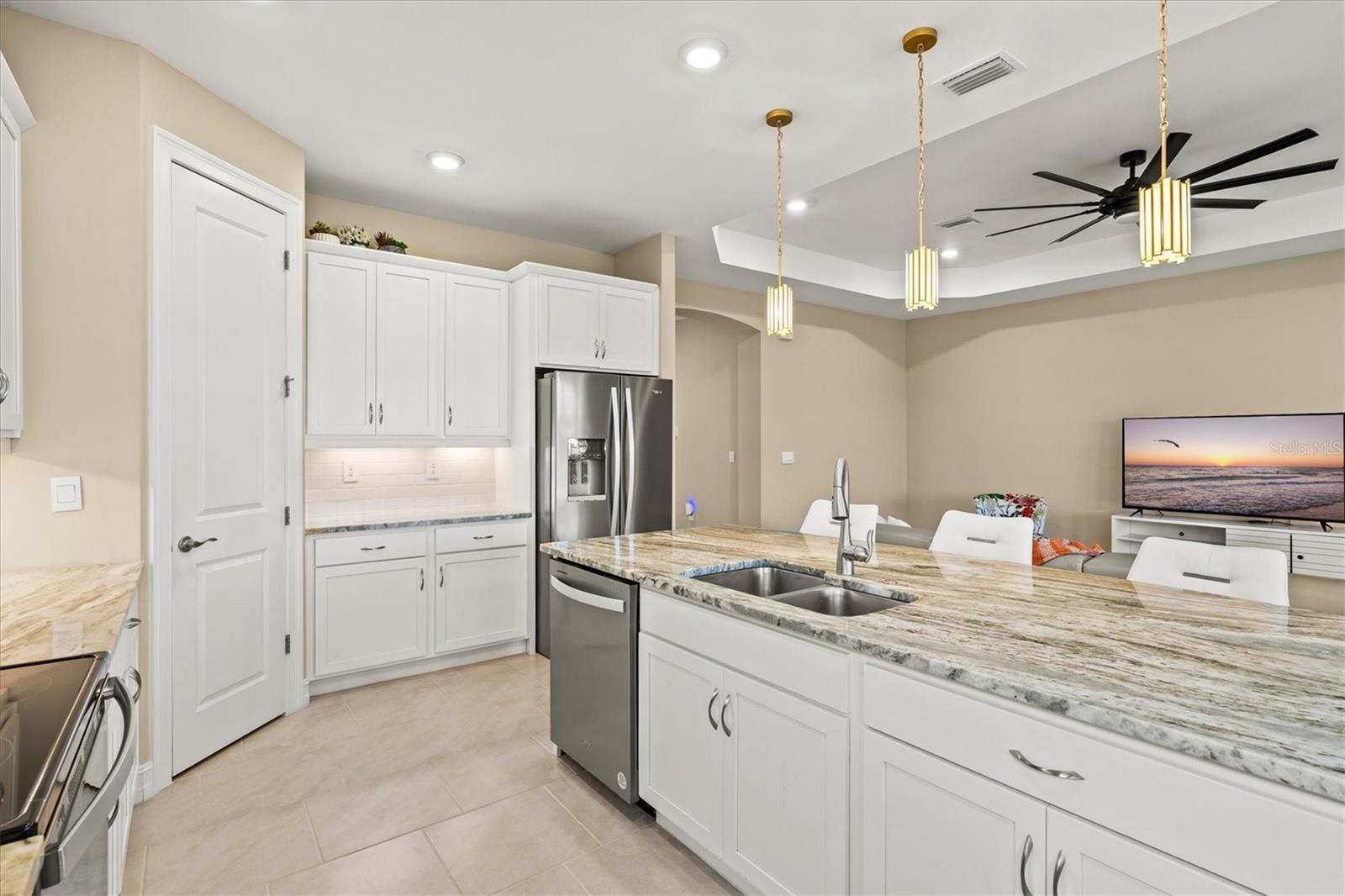 COVE AT WEST PORT - Residential