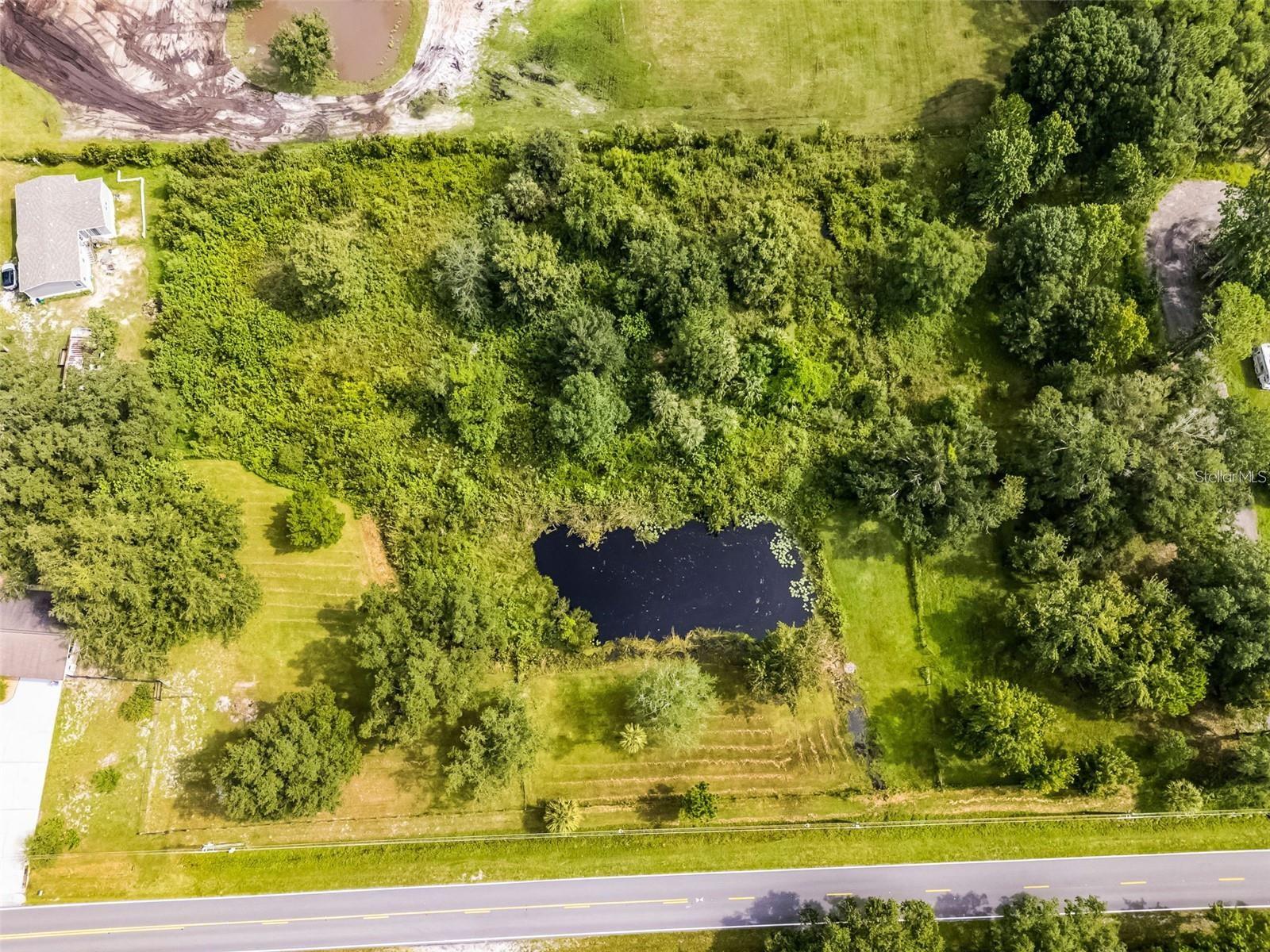 LAKE HARNEY ACRETTES - Residential