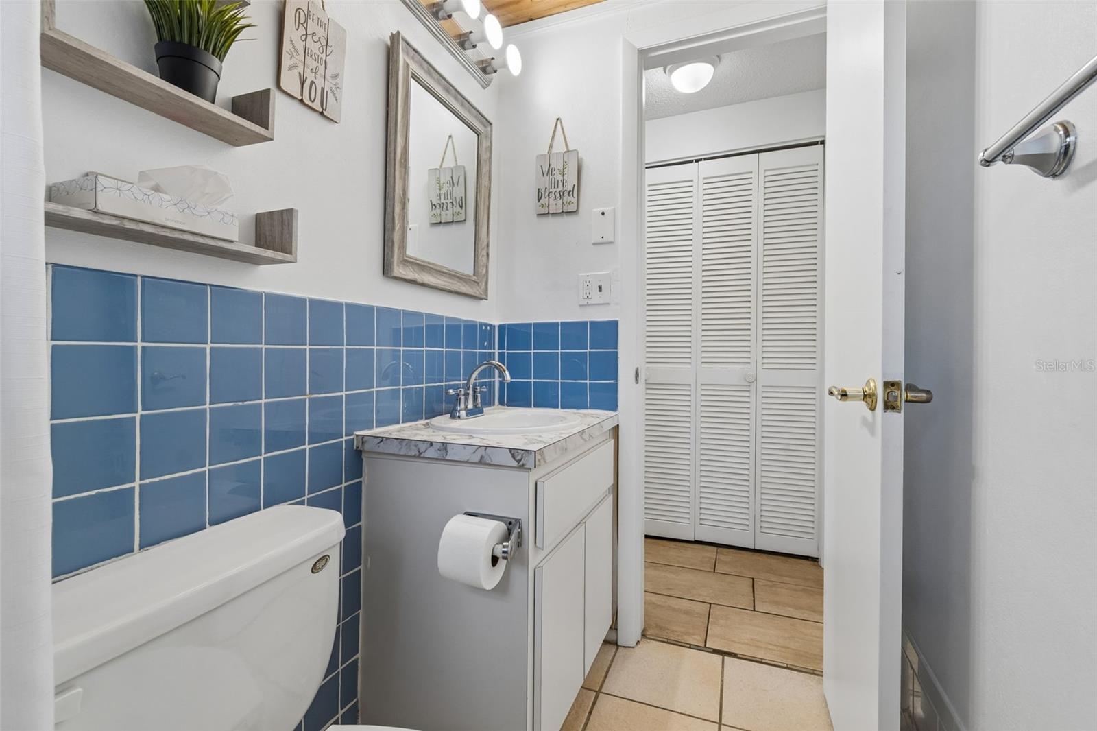 REGENCY PARK - Residential