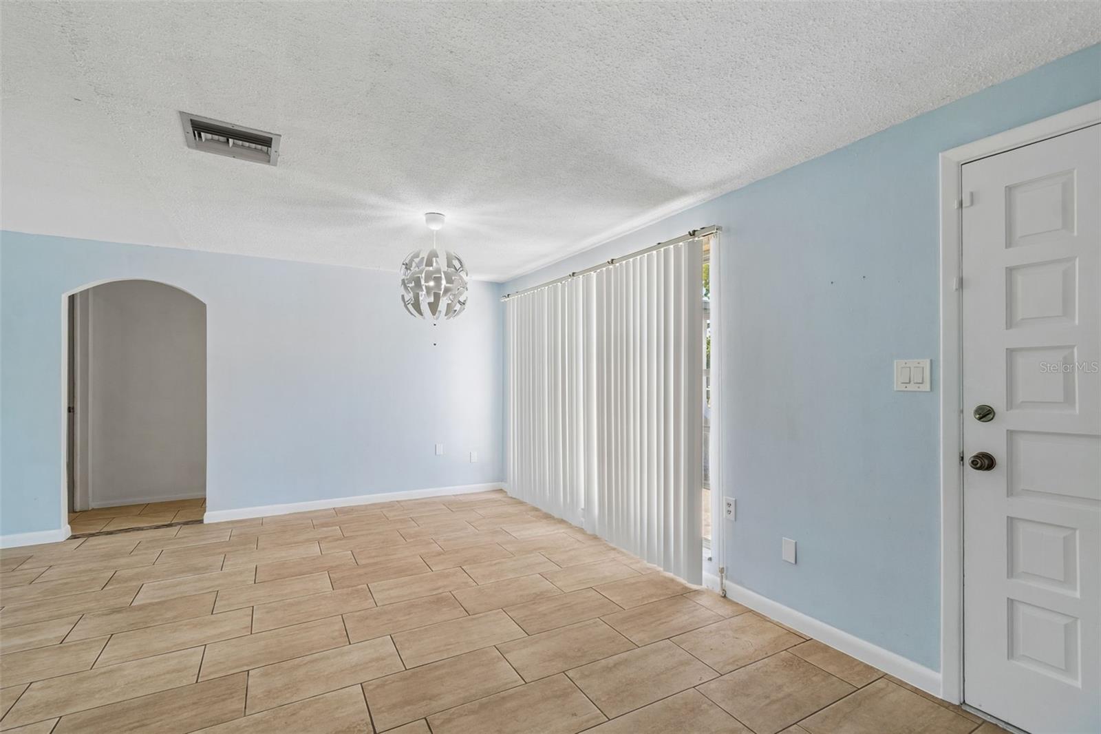 REGENCY PARK - Residential