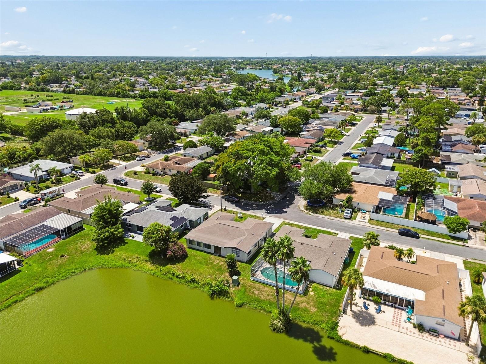 REGENCY PARK - Residential