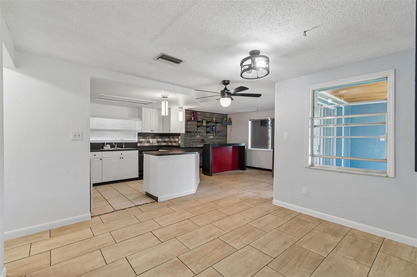 REGENCY PARK - Residential
