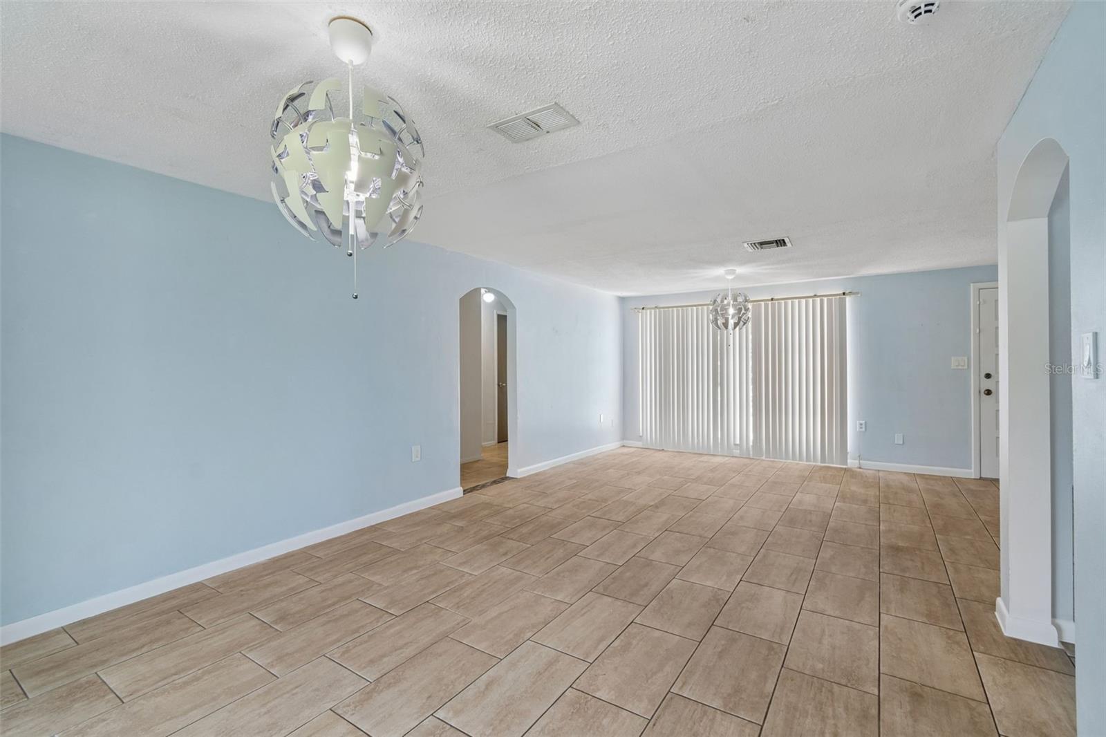 REGENCY PARK - Residential