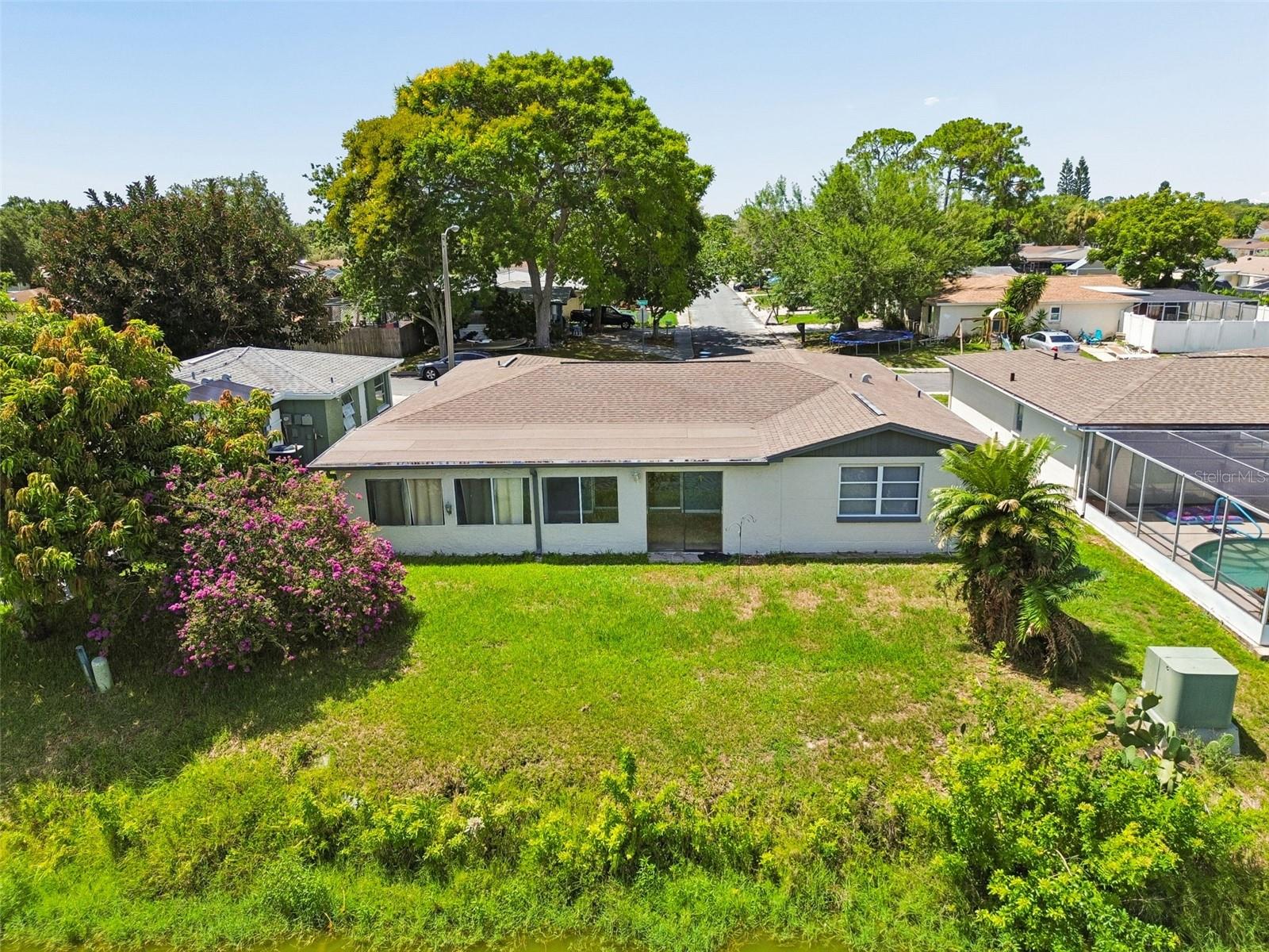 REGENCY PARK - Residential