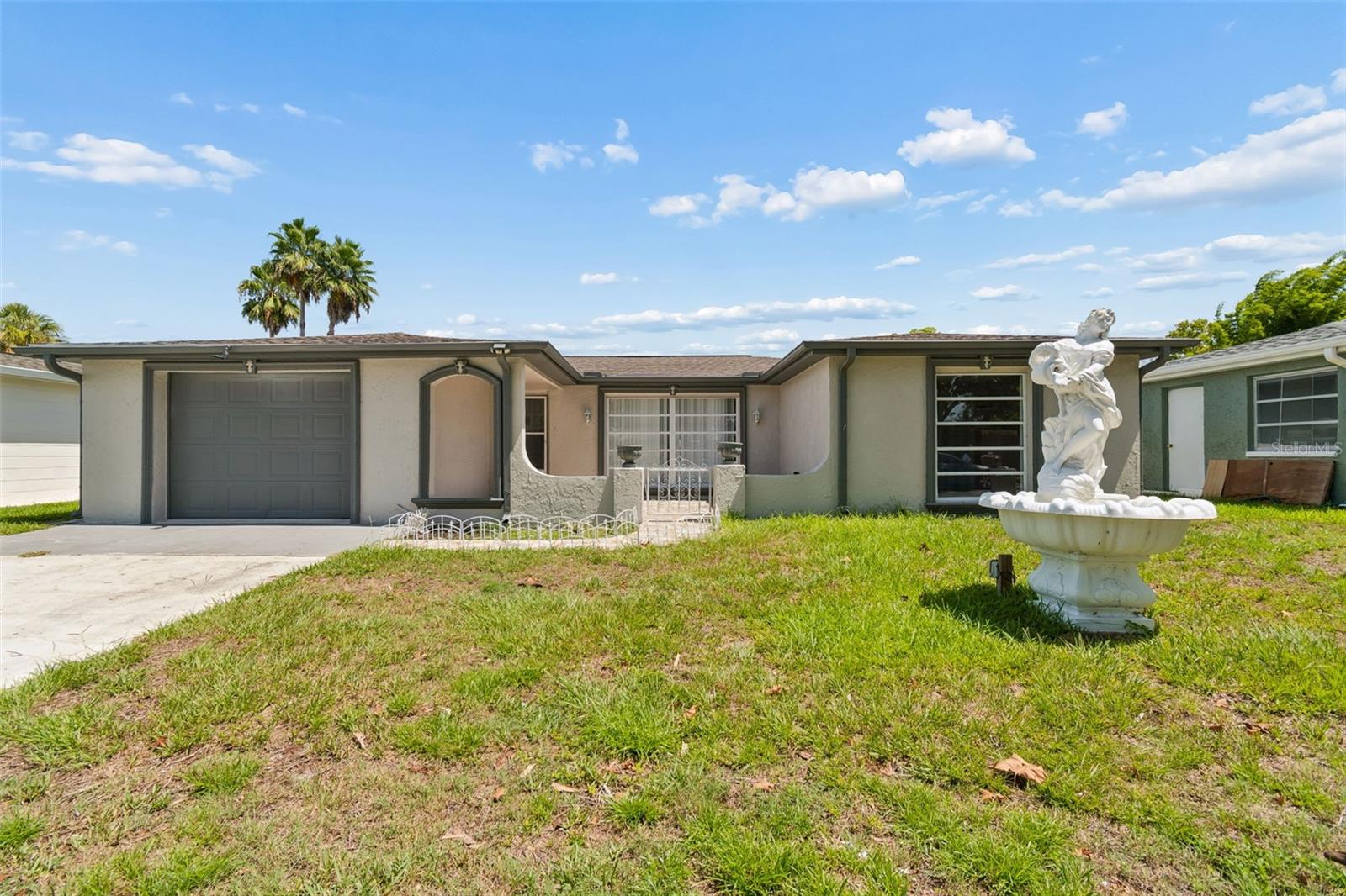 REGENCY PARK - Residential