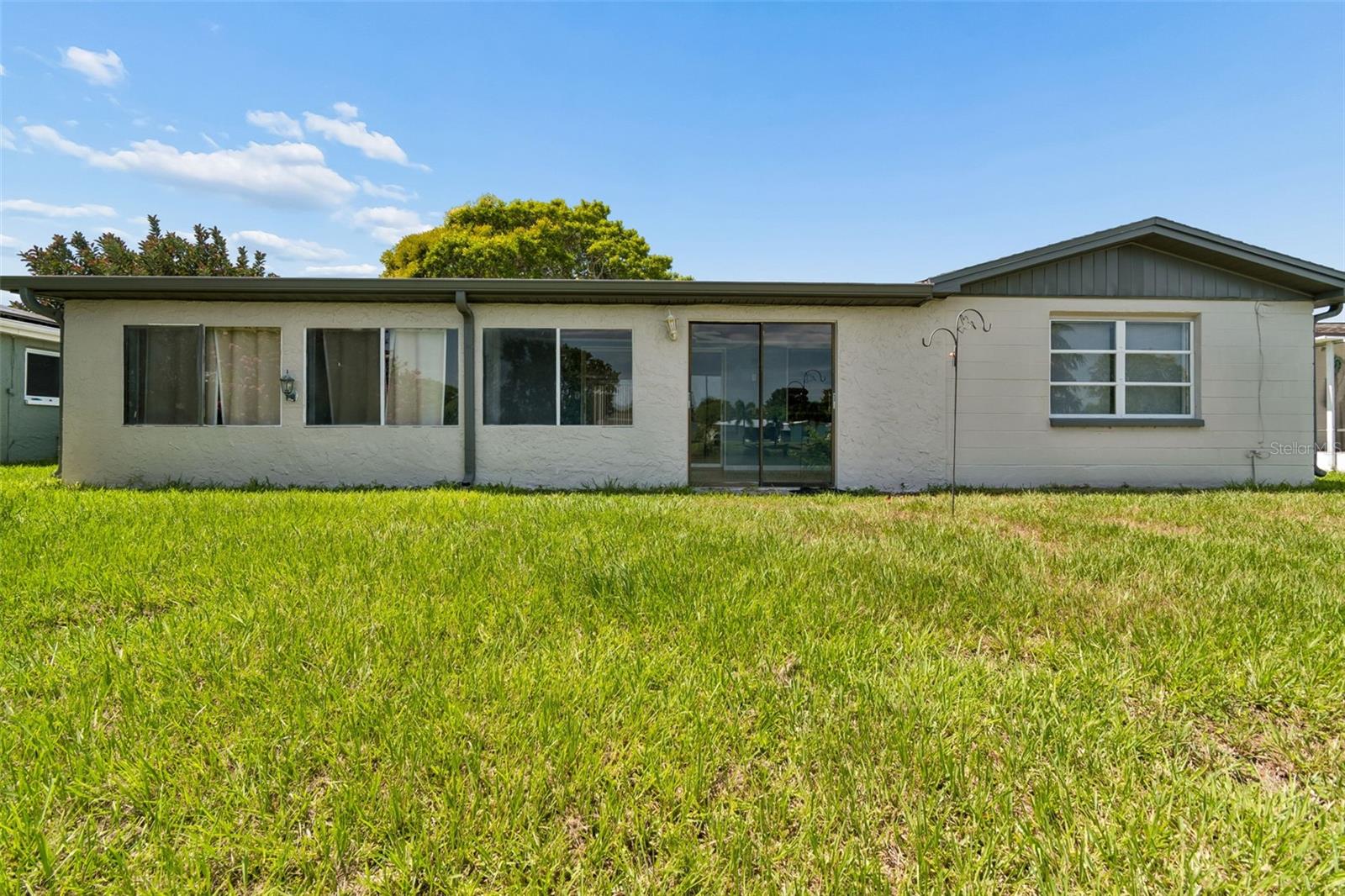 REGENCY PARK - Residential
