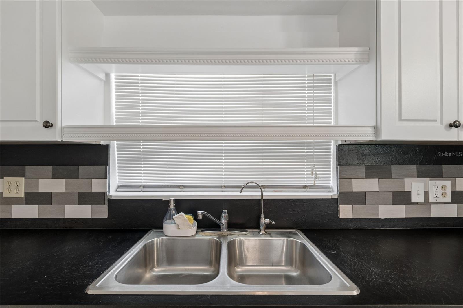 REGENCY PARK - Residential
