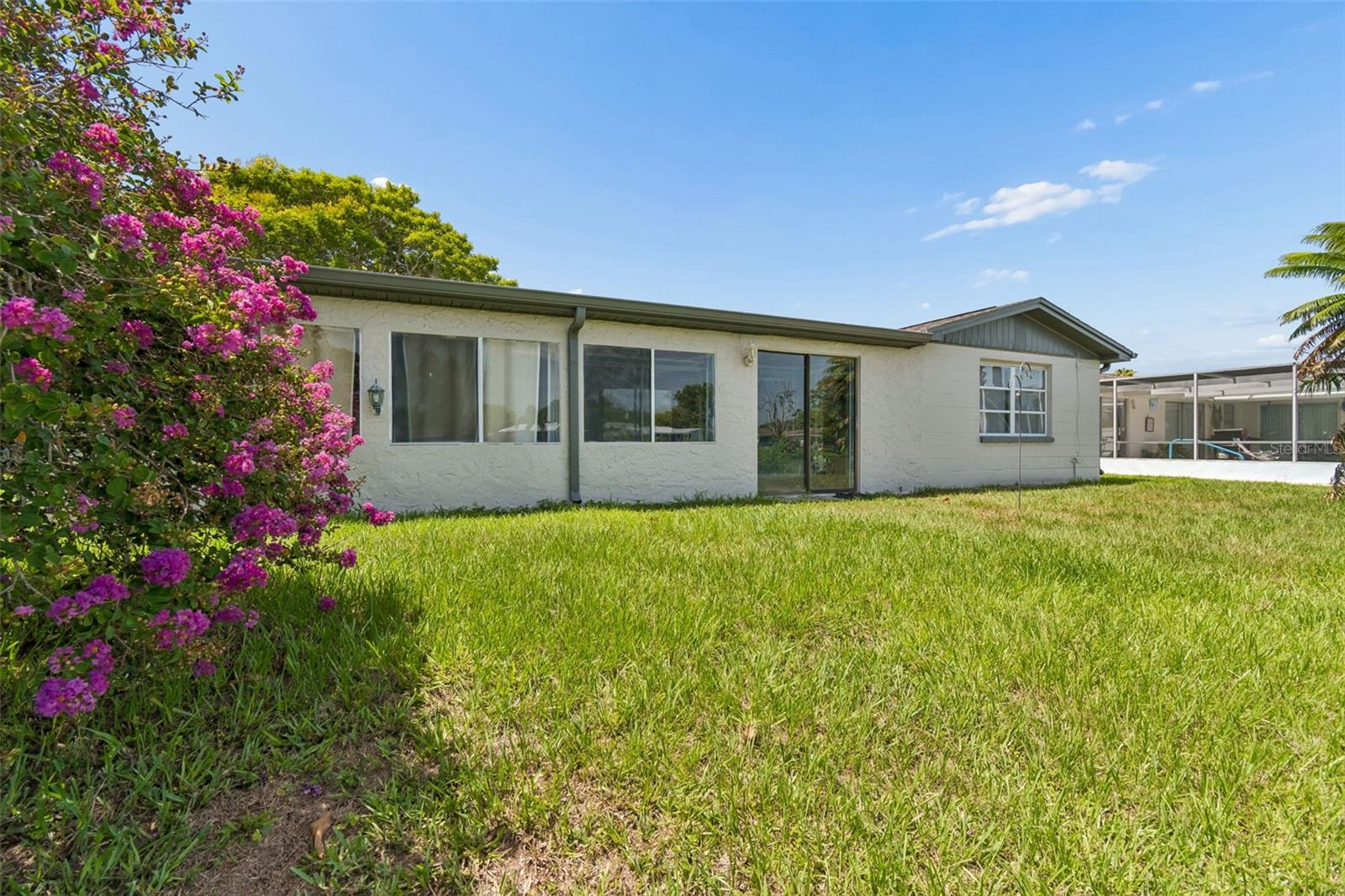 REGENCY PARK - Residential