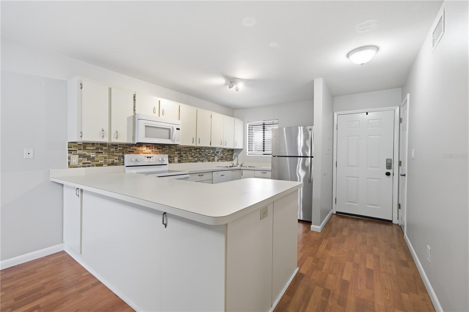 HARBOR PINES, A CONDO OR1439/4215 - Residential