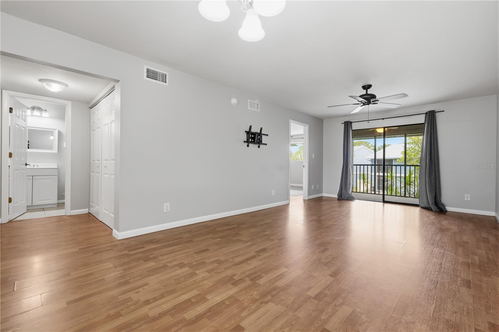 HARBOR PINES, A CONDO OR1439/4215 - Residential