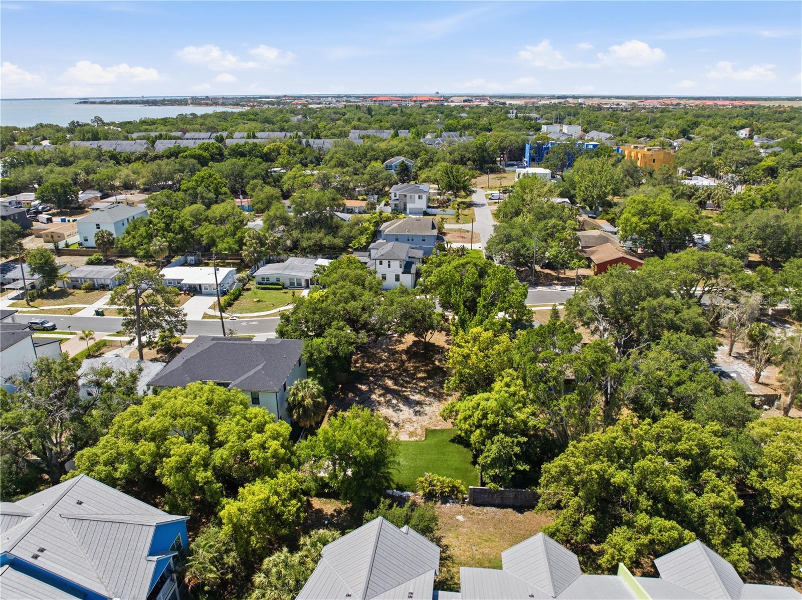 BAYHILL ESTATES ADD - Land
