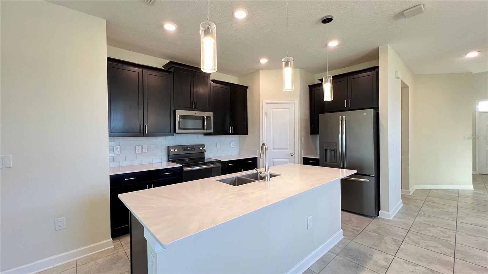 STOREY LAKE PH I-3B - Residential