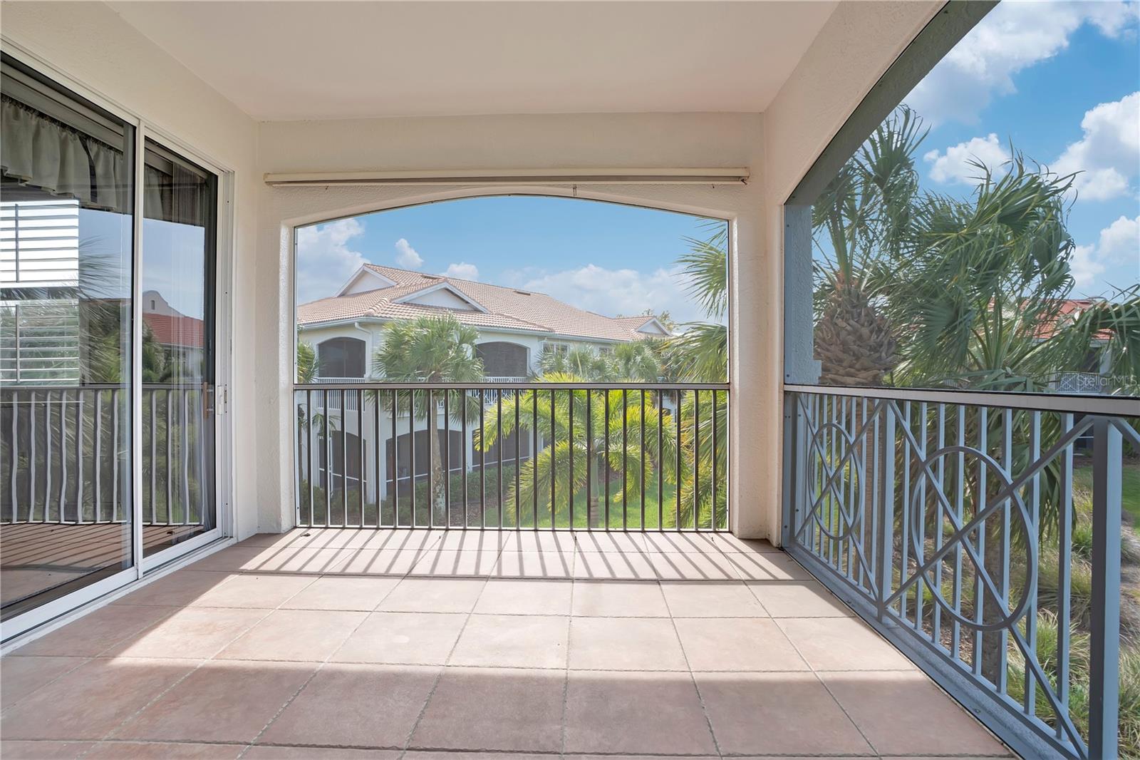 WATERLEFE GOLF AND RIVER CLUB - Residential