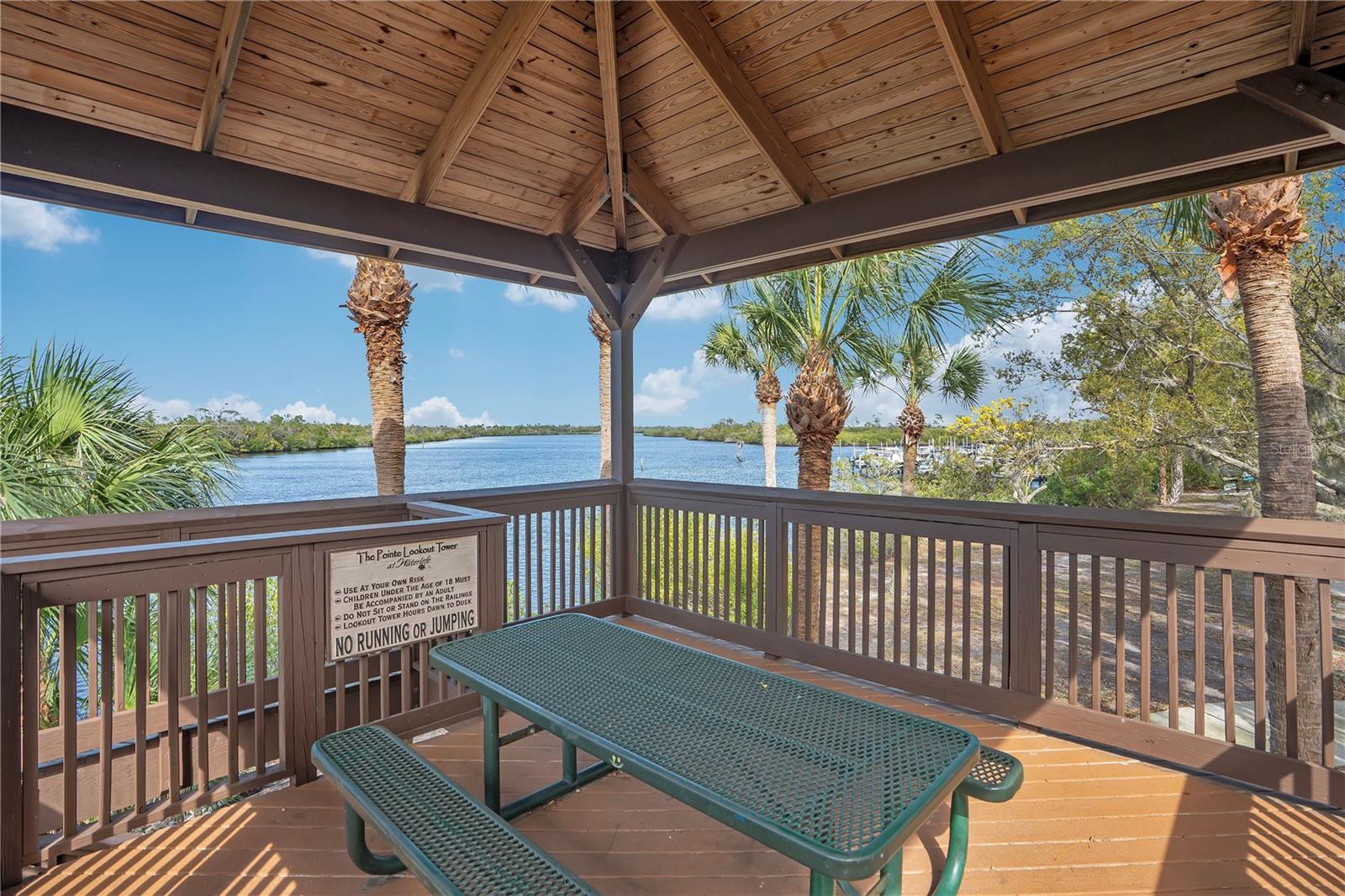 WATERLEFE GOLF AND RIVER CLUB - Residential