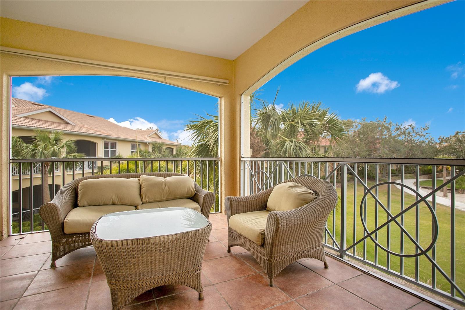 WATERLEFE GOLF AND RIVER CLUB - Residential
