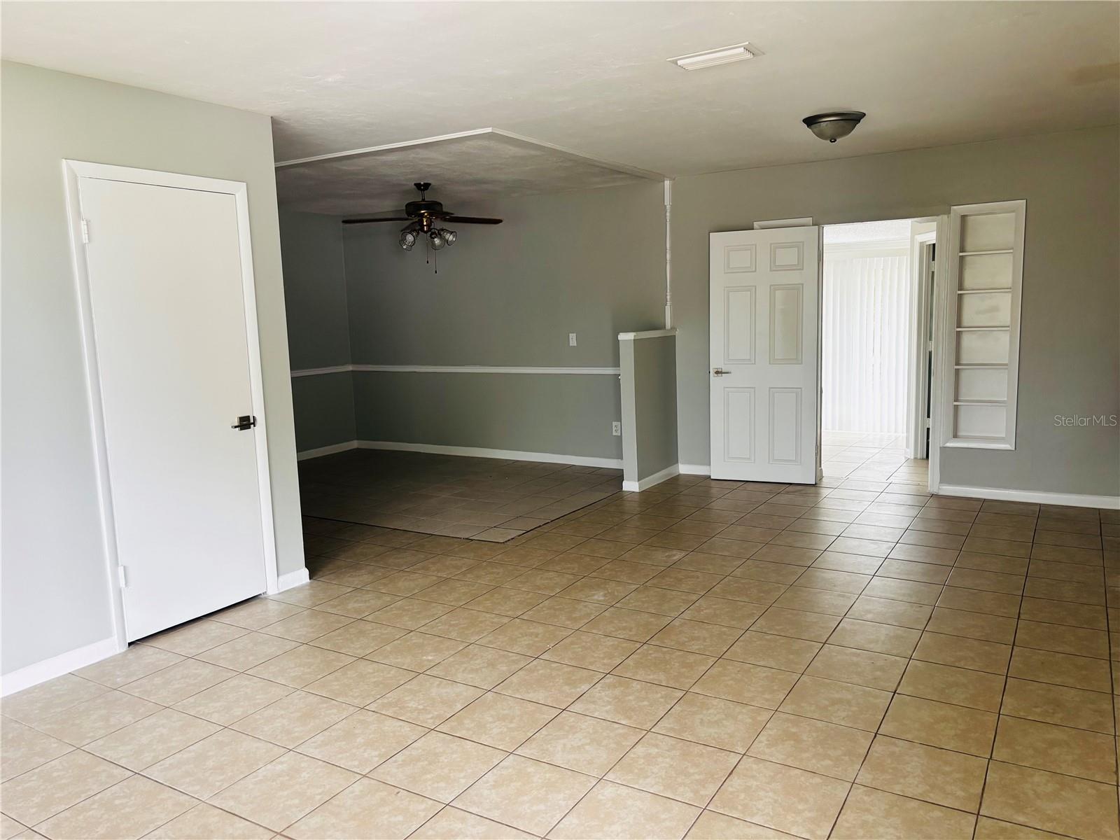 DELTONA LAKES UNIT 25 - Residential Lease