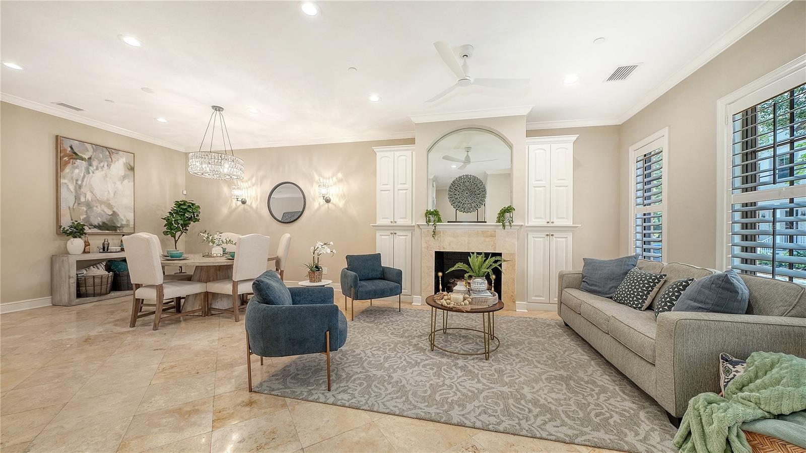 BURNS COURT VILLAS - Residential